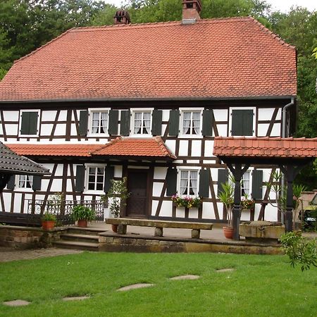 Ferme Auberge Du Moulin Des Sept Fontaines Drachenbronn-Birlenbach Esterno foto